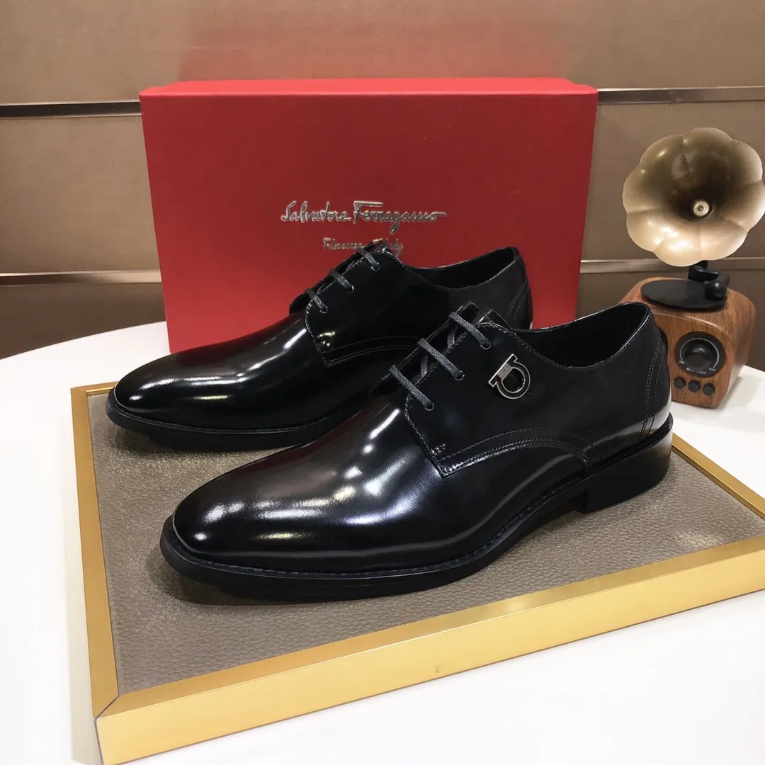 Men's shoes 💰540💰[Ferragamo/Ferragamo] (high-end Niuli) New 🍀 Ferragamo* - top version Ferragamo's classic formal leather shoes! Made of imported original cowhide, the inner top layer is comfortable cowhide lining! Original wear-resistant rubber outsole! High quality products! Code number 38-44!